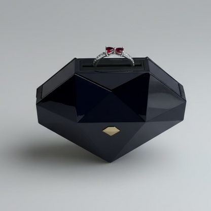 Heart-shaped ring box Black