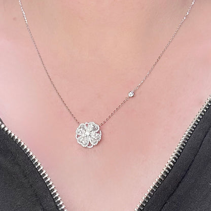 Serie Élite – Eterna Bloom Twist Necklace
