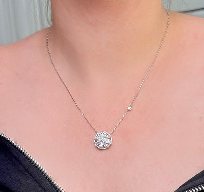 Serie Élite – Eterna Bloom Twist Necklace